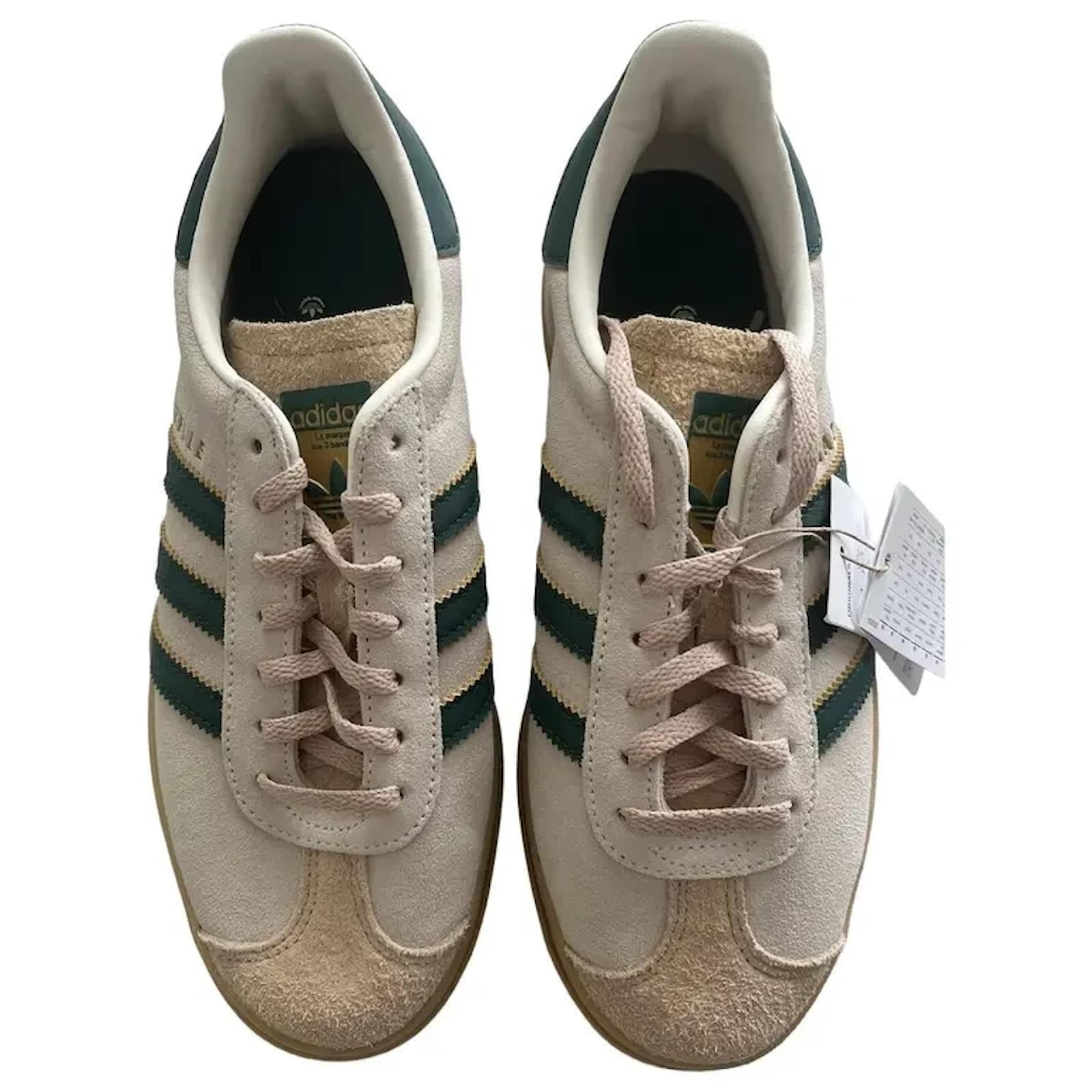 adidas gazelle silver green womens adidas Gazelle Indoor JR3837 main image 0