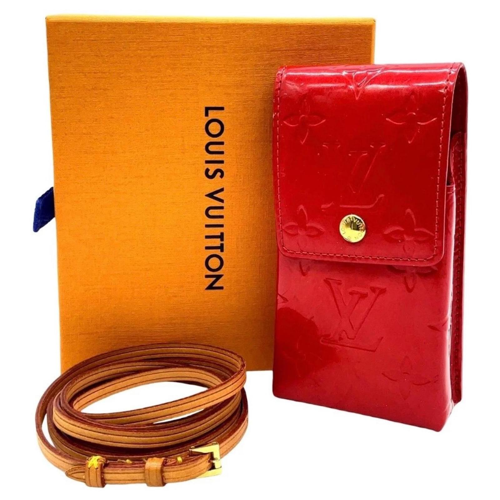 louis vuitton cigarette case Monogram & Damier Size: UNI Condition: 4-6/10 Price: 99-149 Buy online at www.flace.sk (Link in Bio) 6.50Width Louis Vuitton M91048 MonogramVernis Cigarette