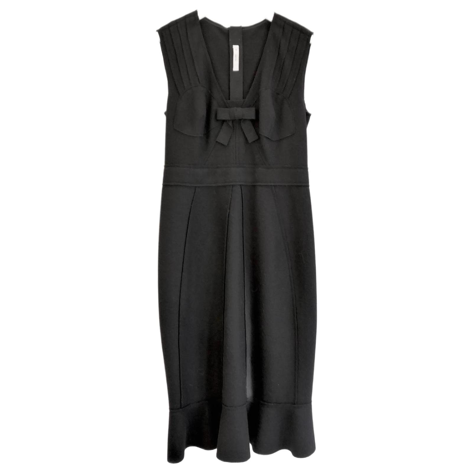Prada Fall 2008 Black Wool Felt Corset Bust Dress ref.2549043 - Joli Closet