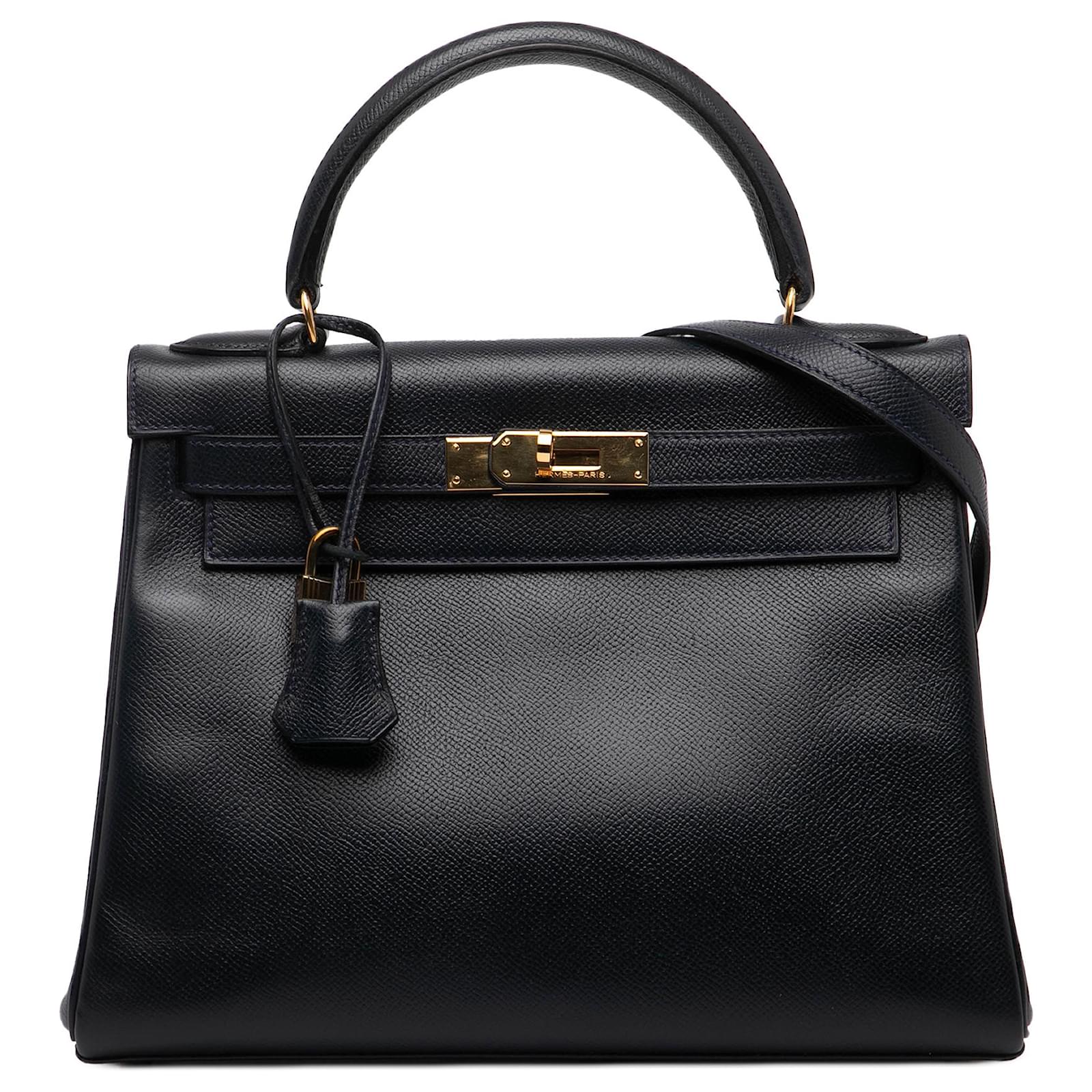 Hermès Kelly Retourne 28 en Courchevel Noir Cuir Veau façon