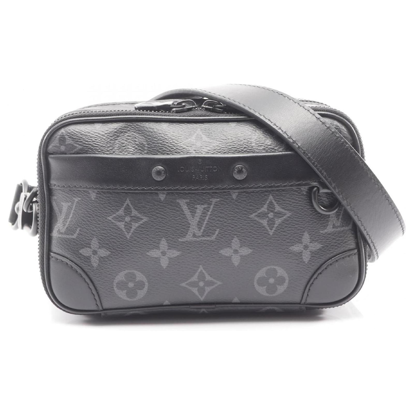 Sac à épaule Louis Vuitton Alpha Wearable Wallet NV Toile Noir ref