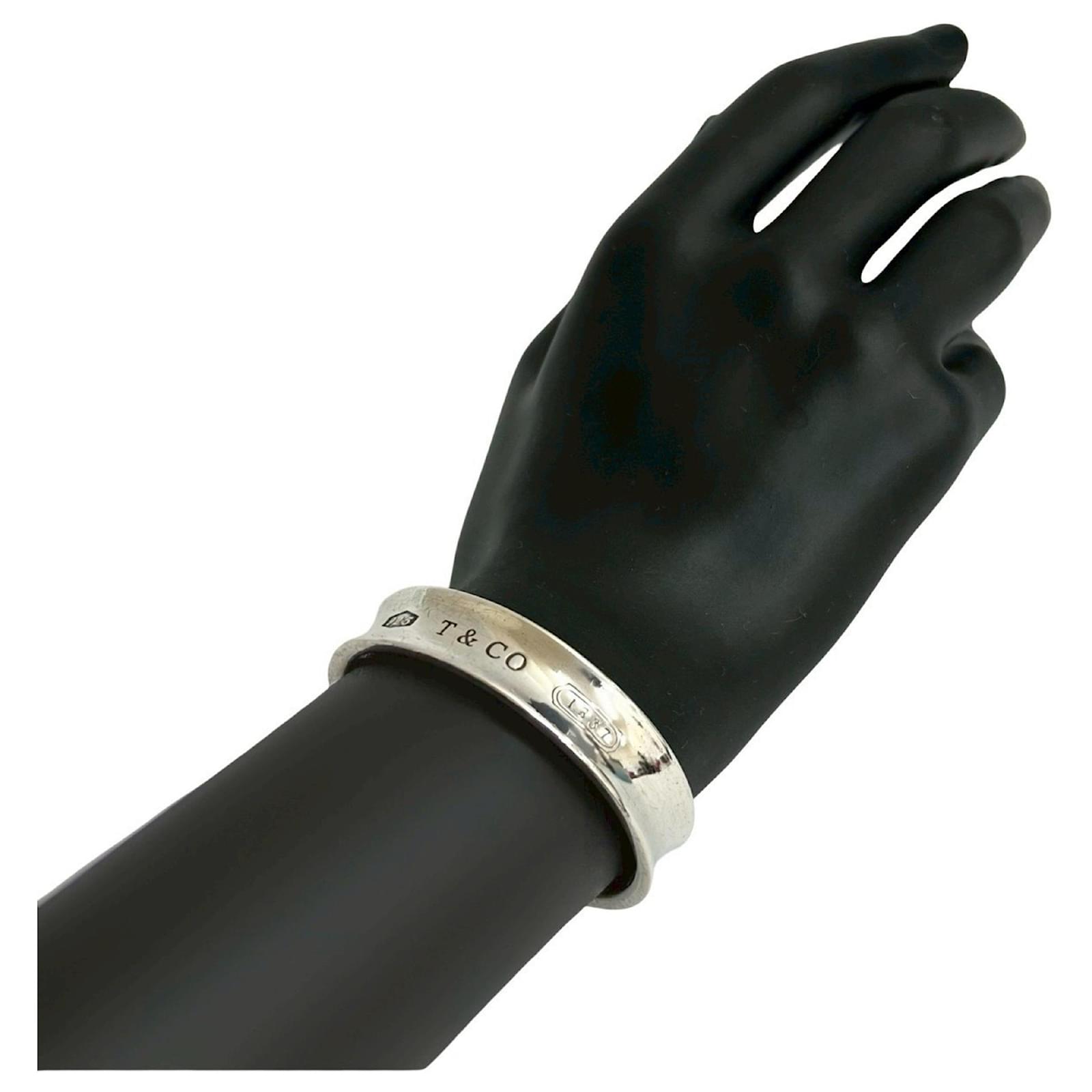 Tiffany 1837 Narrow Bangle Bracelet Silvery Silver ref