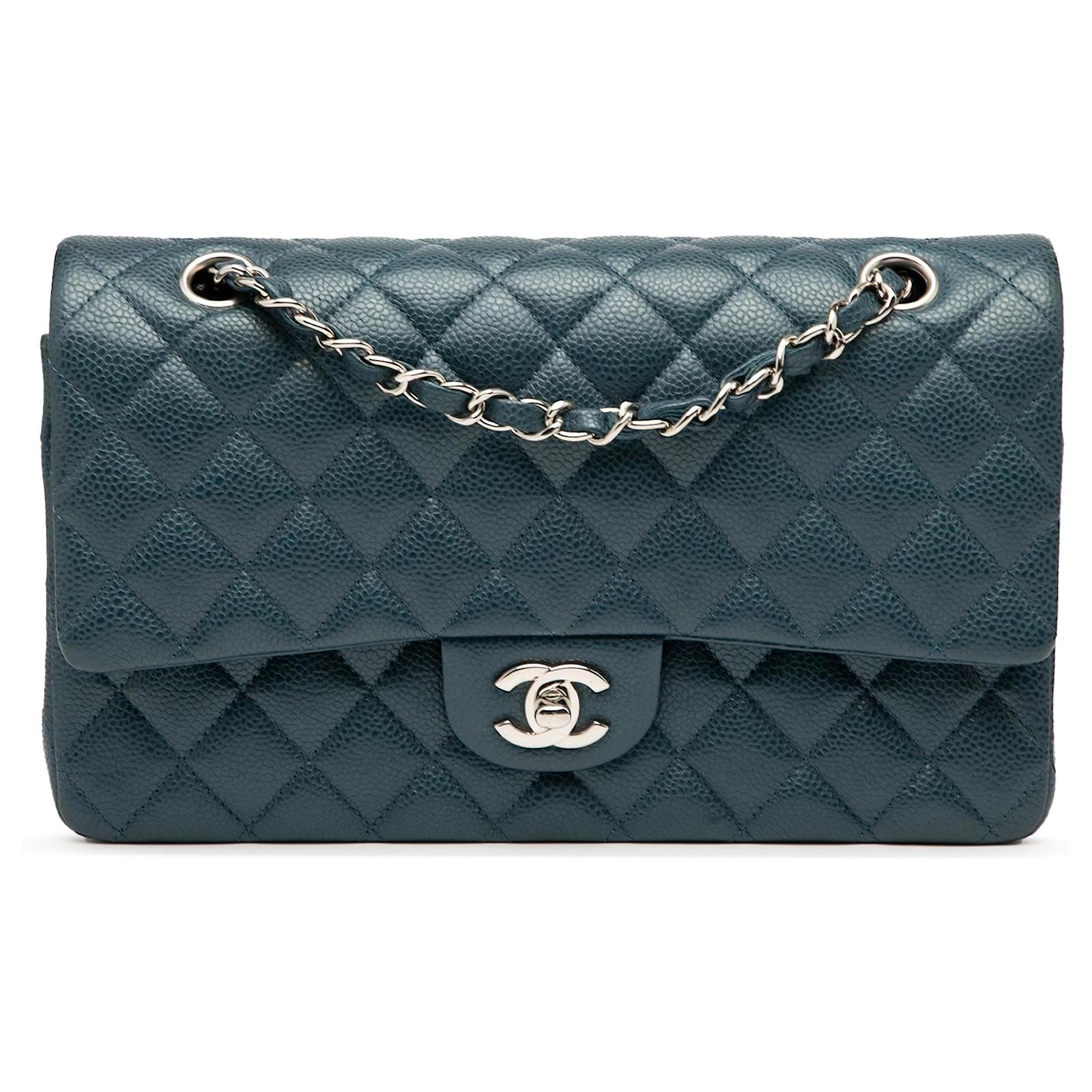 Chanel Blue Medium Classic Caviar Double Flap Leather ref.2578021 ...