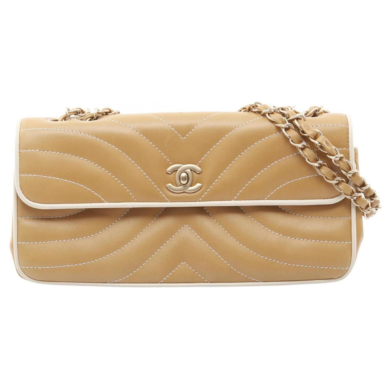 Chanel Wave Stitch Coco Mark Shoulder Bag Beige Cream Leather ref
