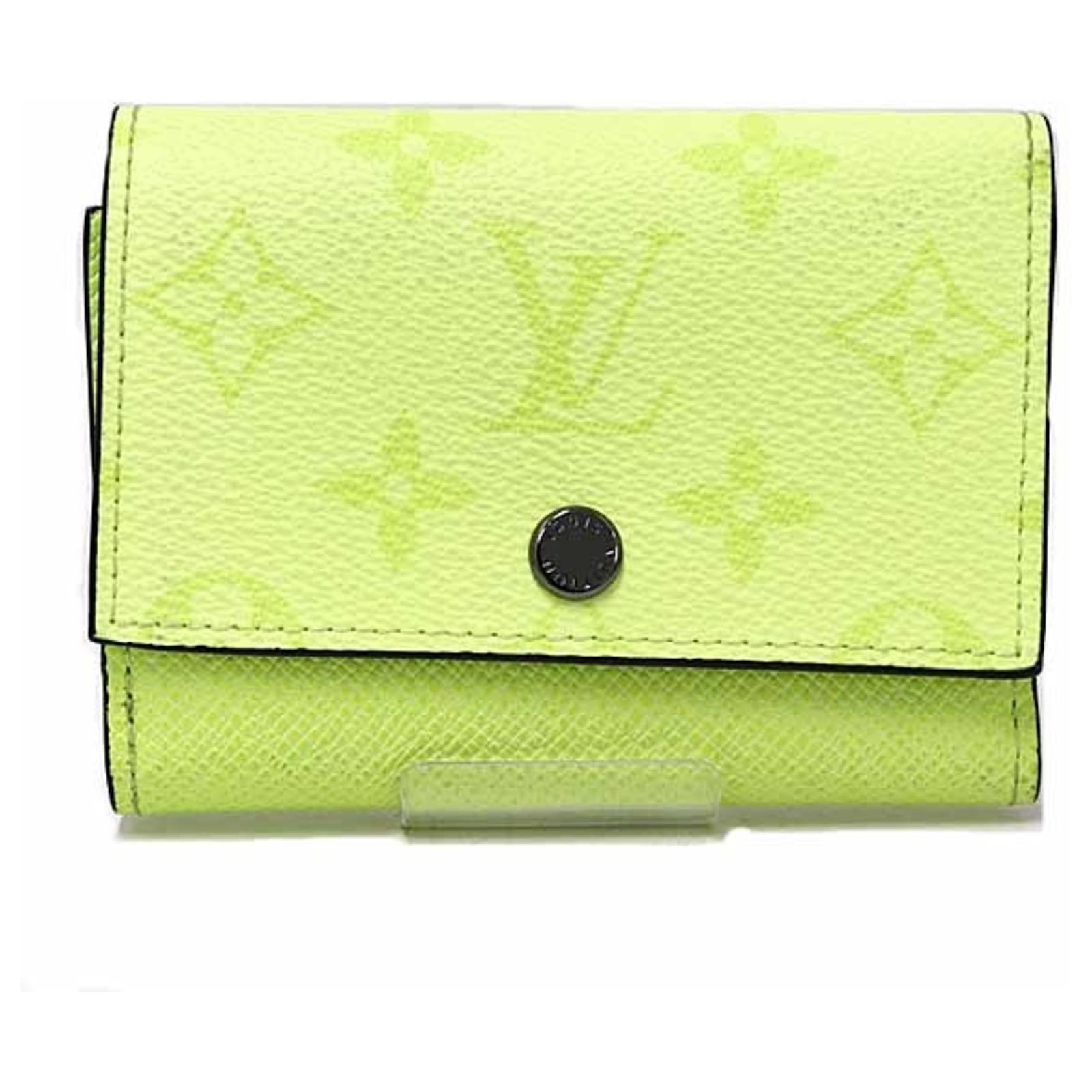 Louis Vuitton Victor Wallet Golden Leather ref.JC2623972 (Sold