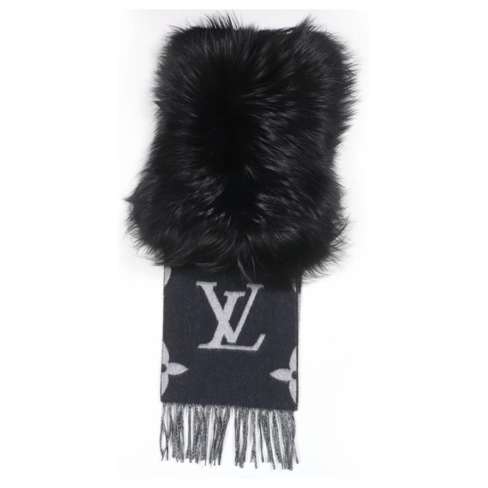 Louis Vuitton 2017 Echarpe Reykjavik Fur Scarf Black Cashmere ref