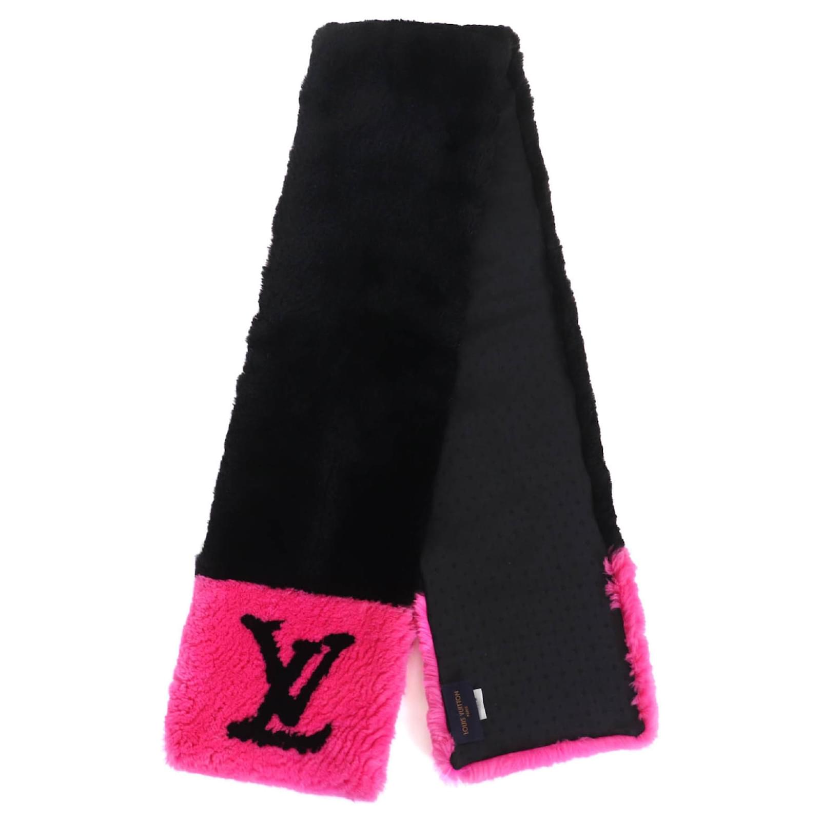 Louis Vuitton Echarpe LV in the City Scarf Black Pink Fur ref