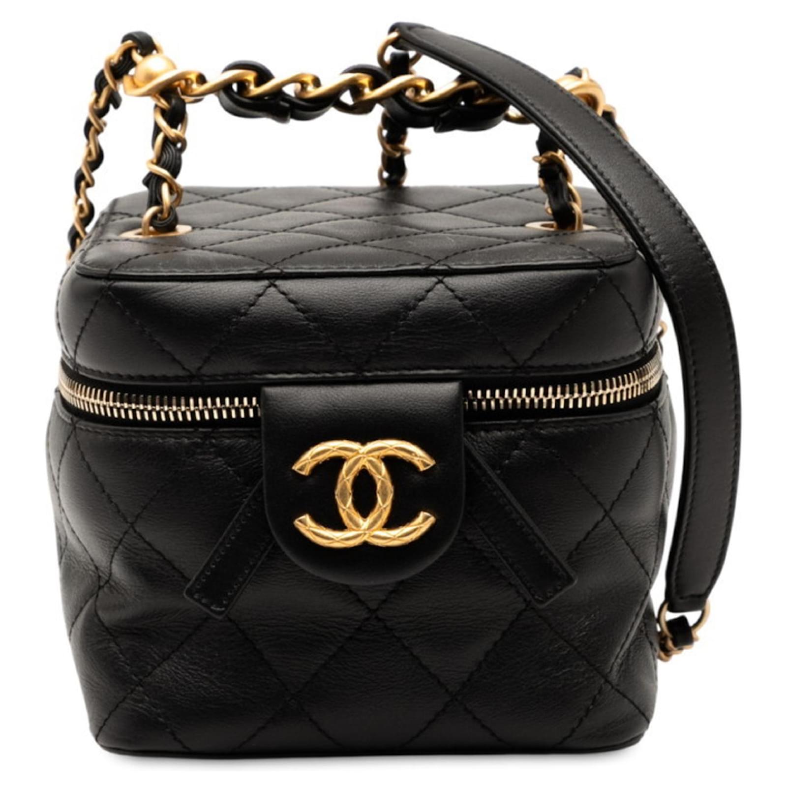Chanel ショルダーバッグ Chanel Coco Mark Matelasse Chain Shoulder Bag Black Leather ref