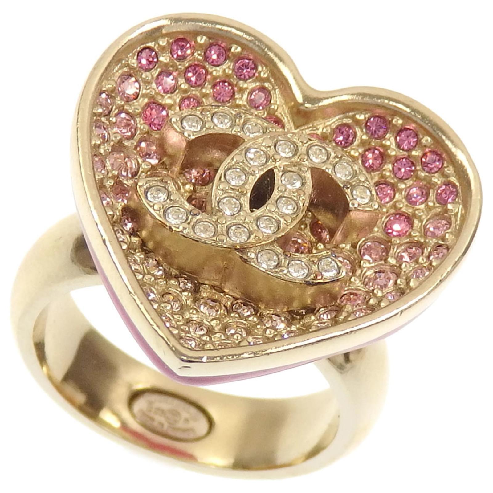 Chanel Coco Mark Heart Ring Golden Metal ref.JC2646377 (Sold