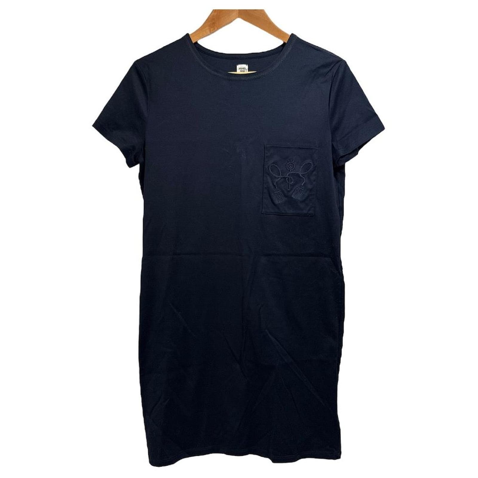 Herms Hermes Embroidered Pocket Cotton Dress Blue Navy blue ref.2687771 - Joli Closet Herms Hermes Embroidered Pocket Cotton Dress Blue Navy blue ref.2687771 - Joli Closet