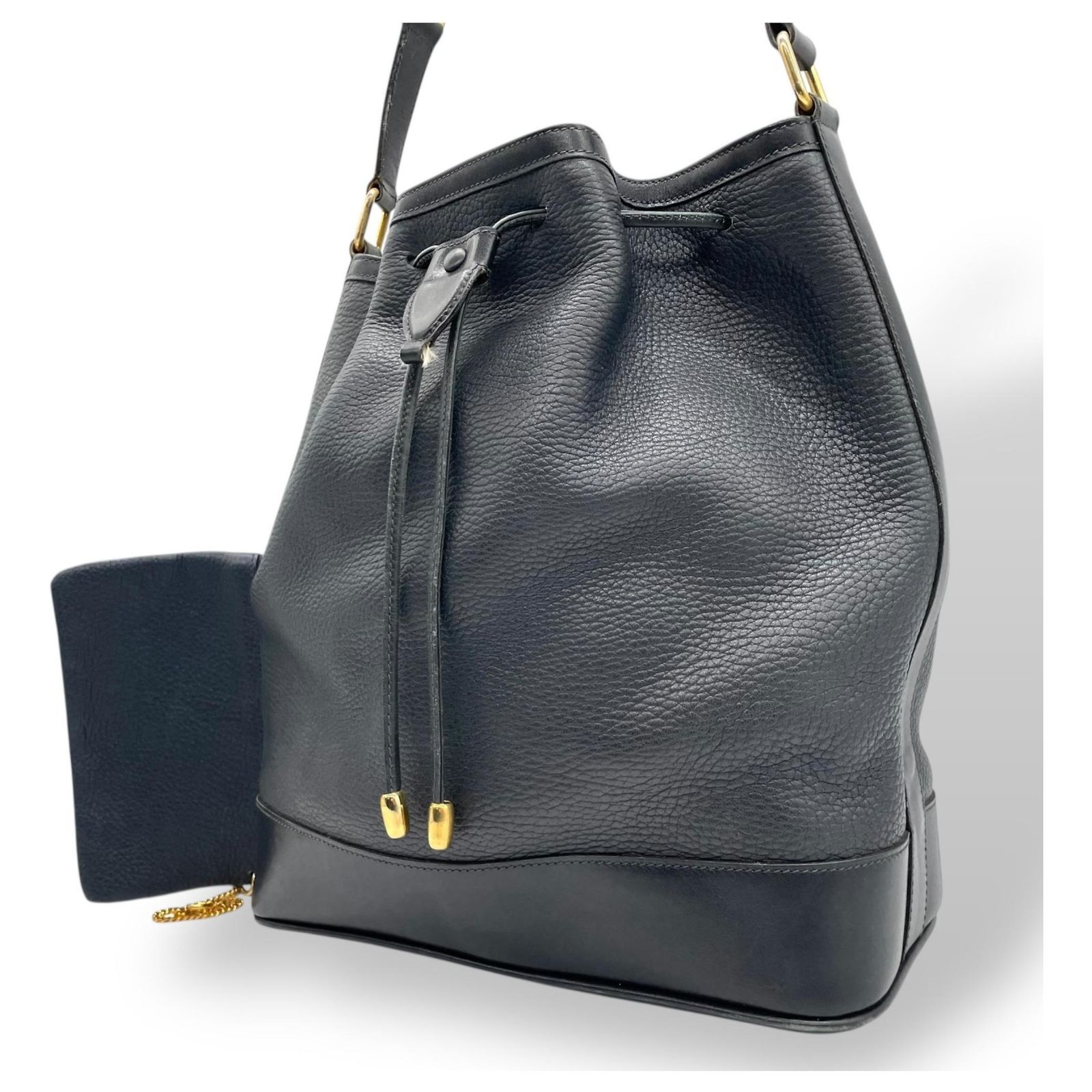 Céline Celine Navy Leather Drawstring Shoulder Bag Navy blue  display picture 2