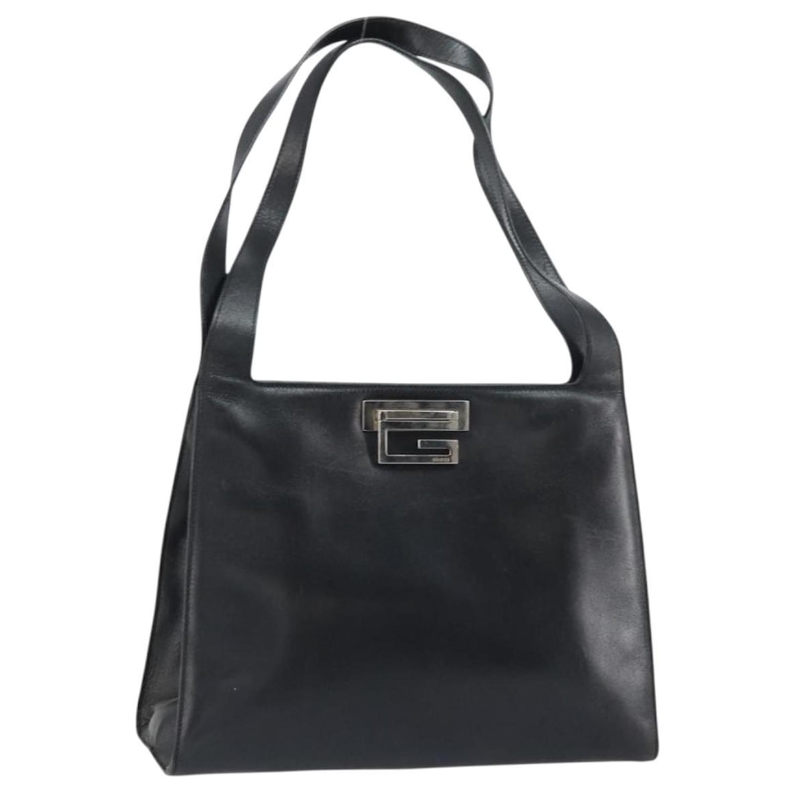 GUCCI Shoulder Bag Leather Black Silver 001 3038 Auth 158450