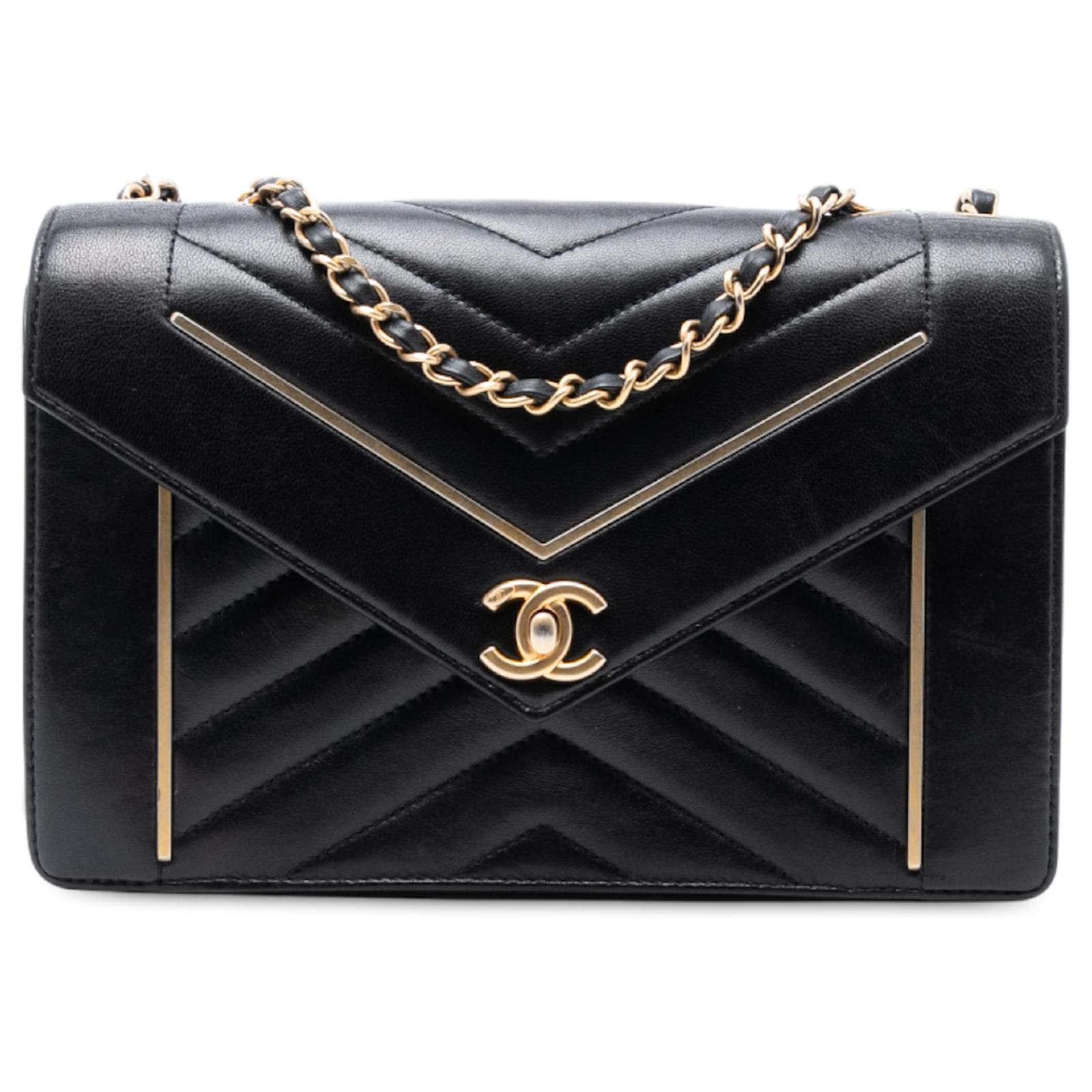 Chanel Black Medium Reversed Chevron Lambskin Flap Leather ref