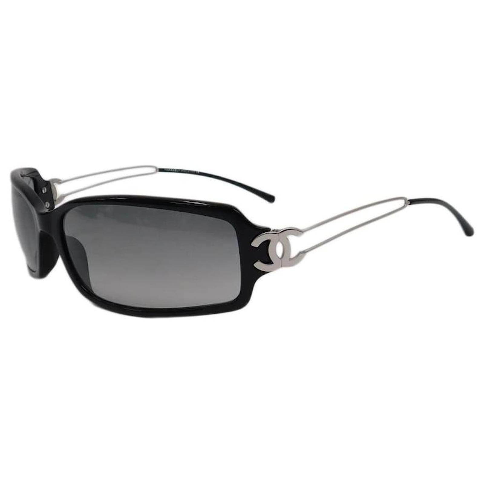 Chanel Black Silver Foldable CC Logo Sunglasses 5038 Silvery