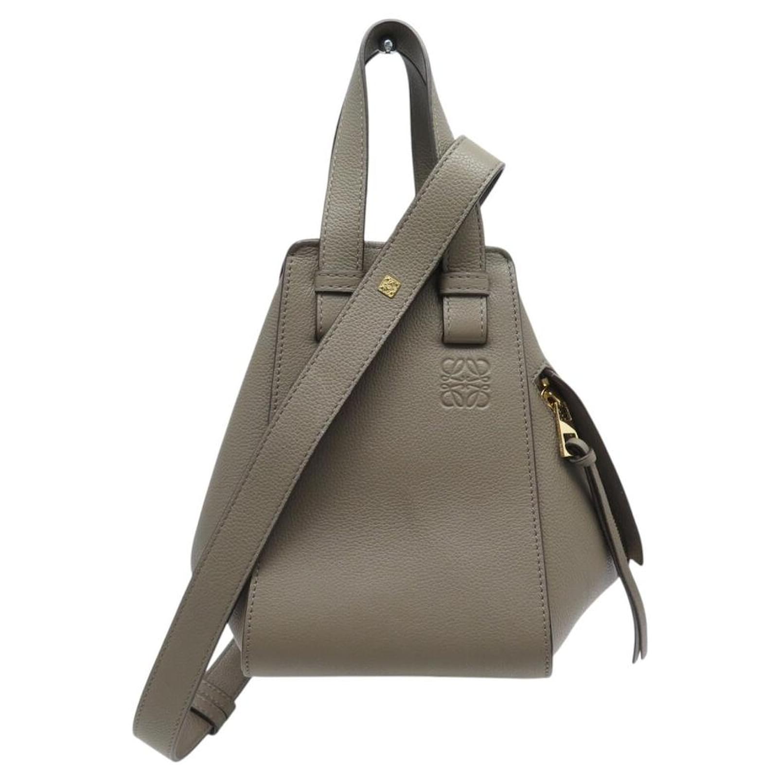 NEW LOEWE HAMMOCK COMPACT HAND BAG A538H13X23 LEATHER STRAP Taupe