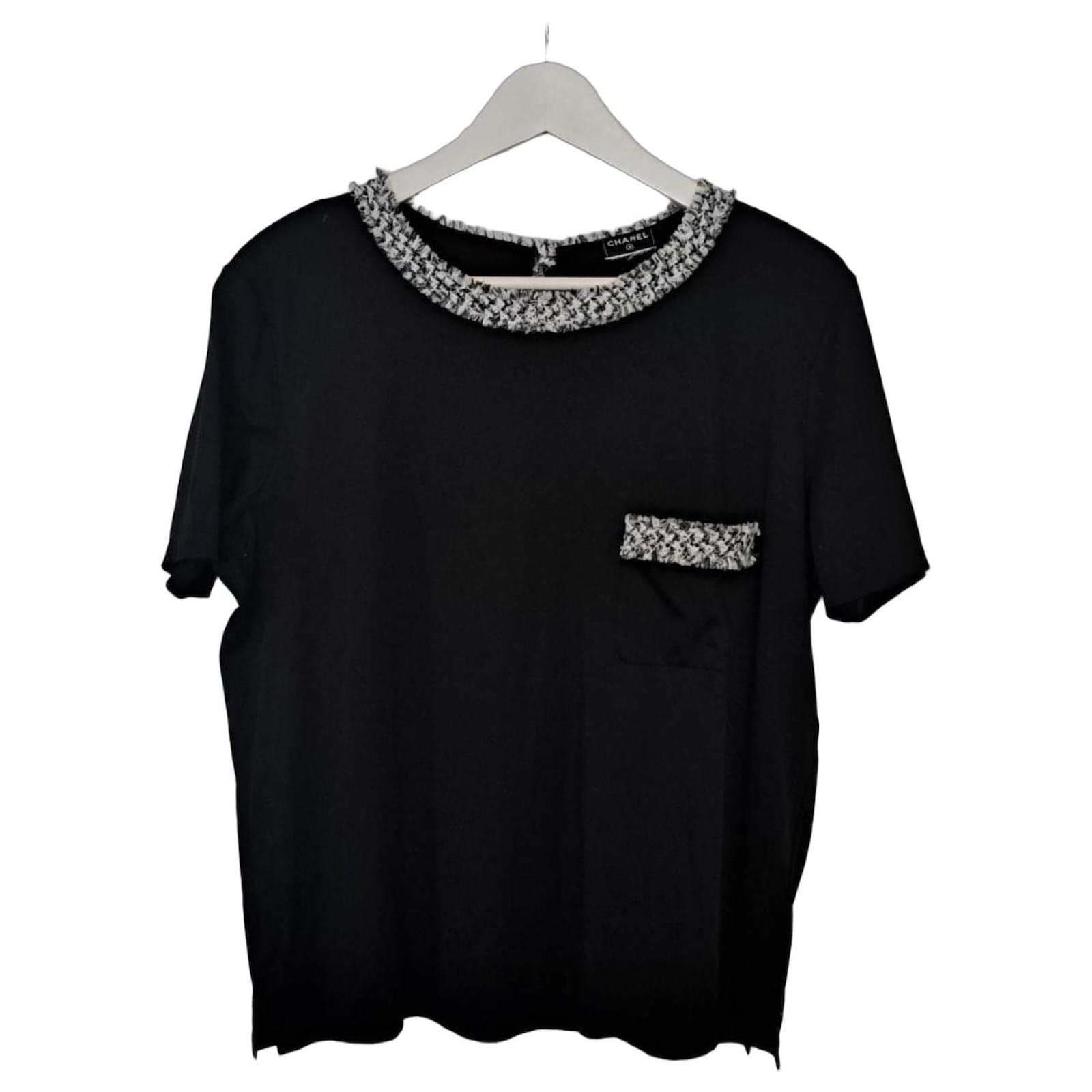 Chanel Black Cotton T-shirt with Tweed Trim ref.JC3191128 (Sold