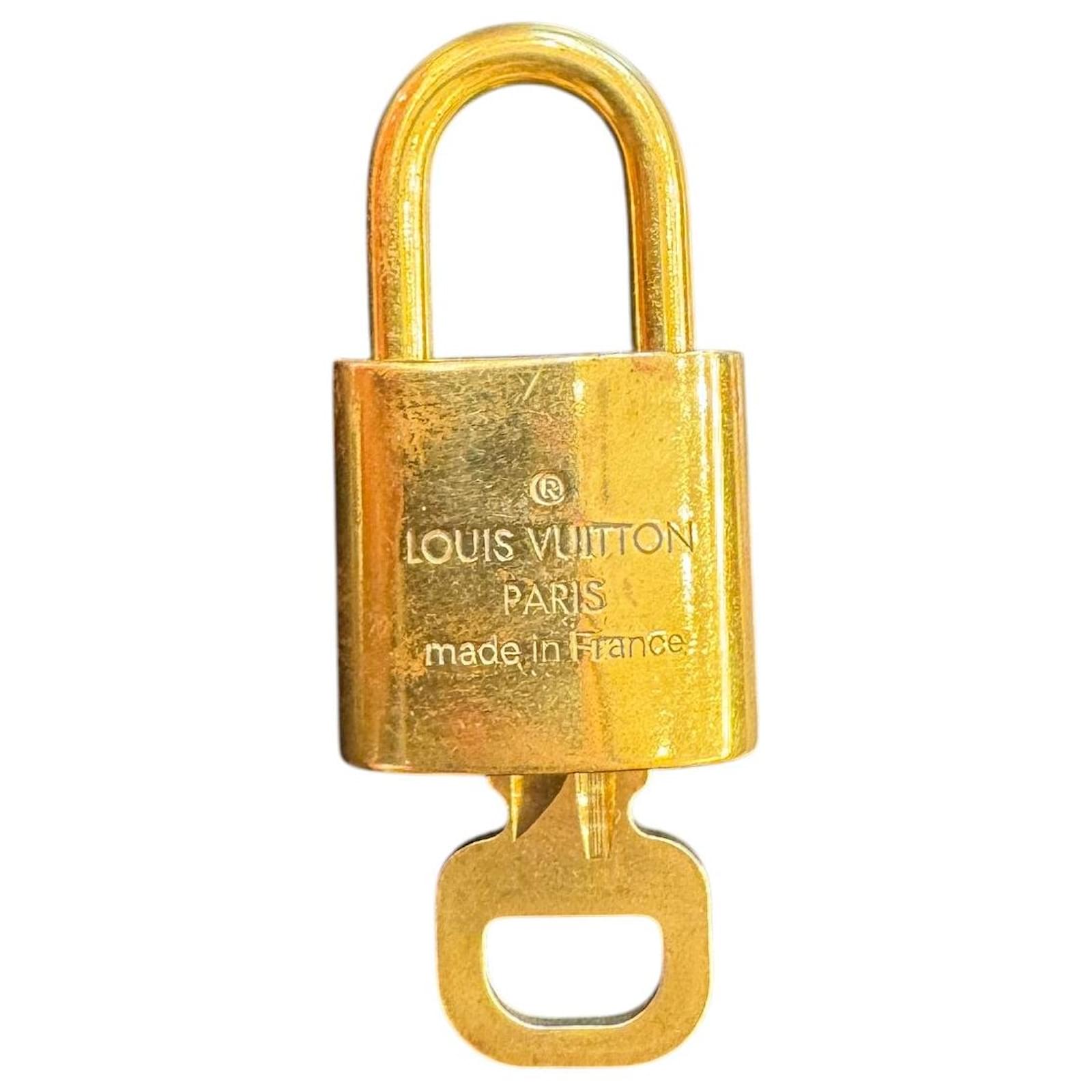 Louis Vuitton Padlock and Key Logo Cufflinks Metal Golden ref