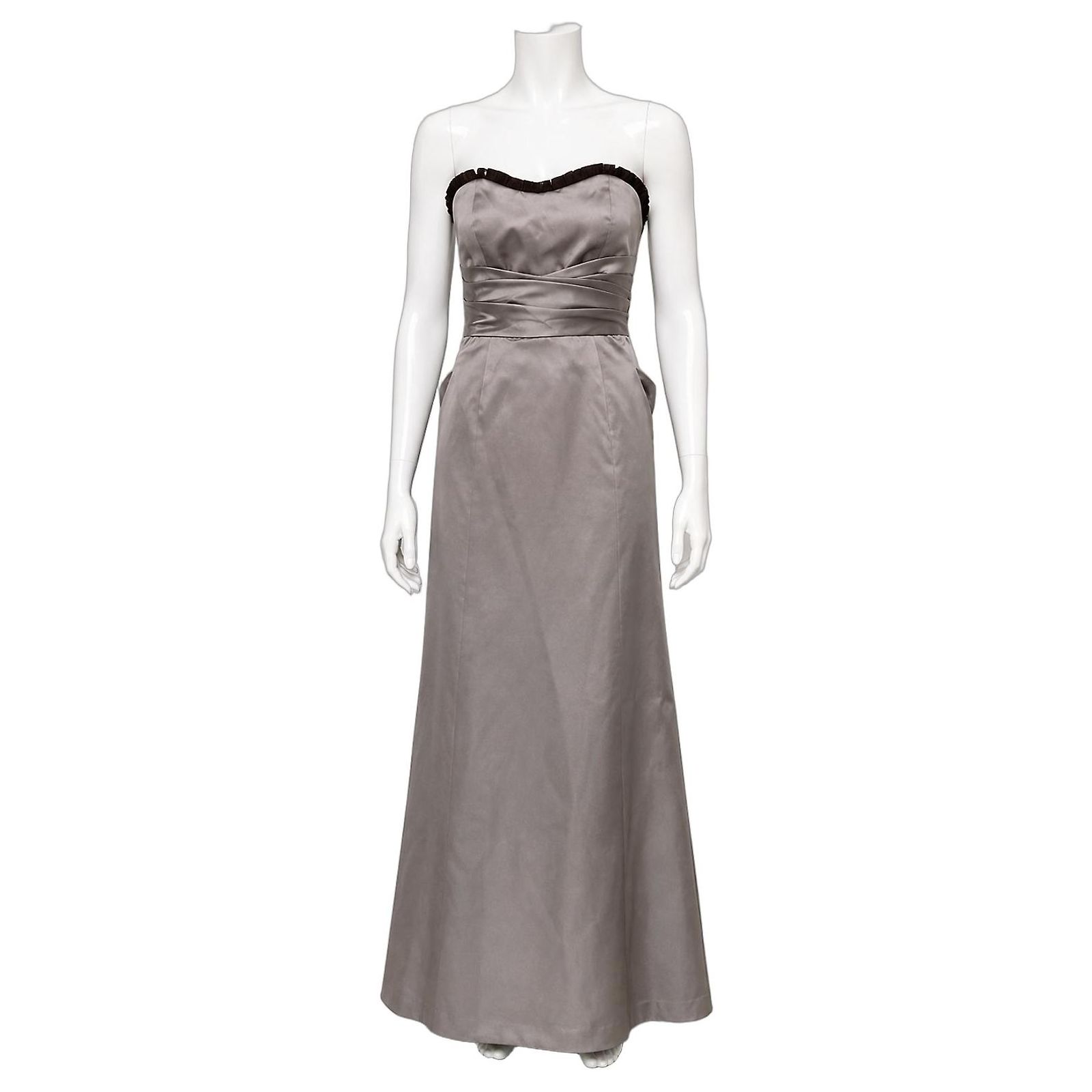 vera wang grey dress Silver Satin Strapless Evening Gown Silvery Polyester ref.3426504 SALWAR SUITS